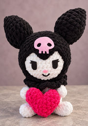 Crochet Hello Kittee and Kur-omii
